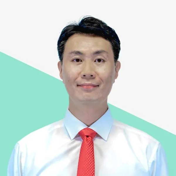 Clarksons Sean Hwang